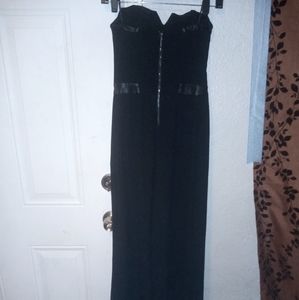 Guess black jump suiy3